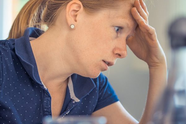Doodop, automatische piloot, doorgaan, stress, burn-out, geen overzicht, teveel, somber