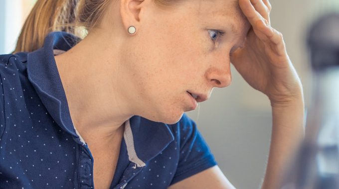 Doodop, automatische piloot, doorgaan, stress, burn-out, geen overzicht, teveel, somber